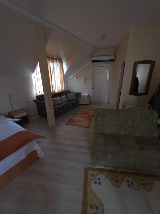 Hotel Orient Blagoevgrad Extérieur photo